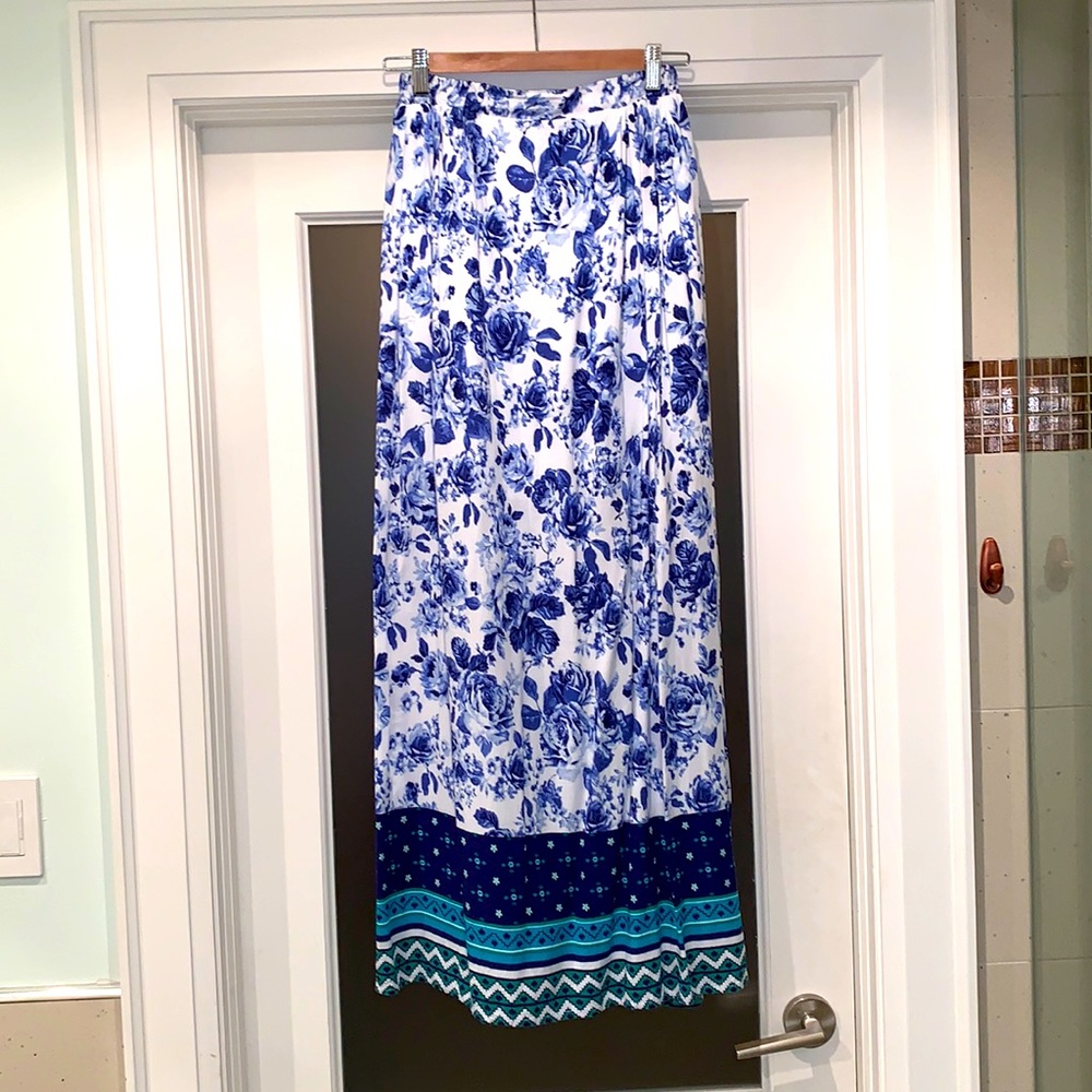 Francesca’s Alya blue and white maxi skirt, size medium